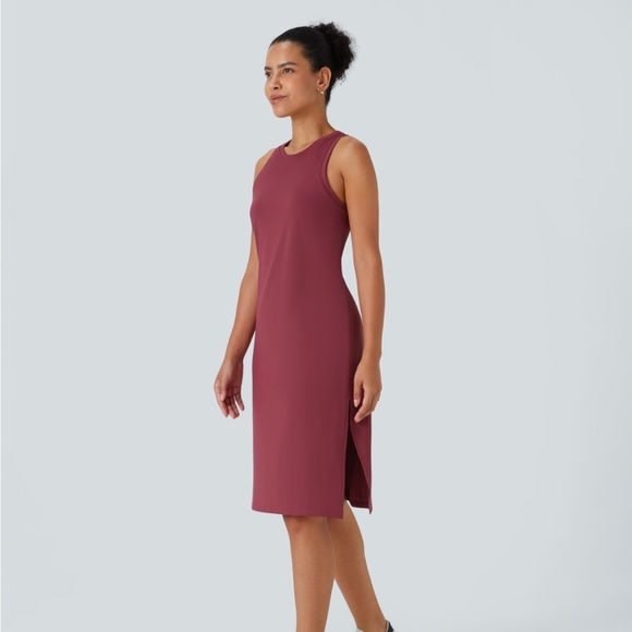 Halara Sleeveless Midi Dresss - Picture 3 of 7